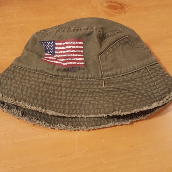 old navy bucket hat